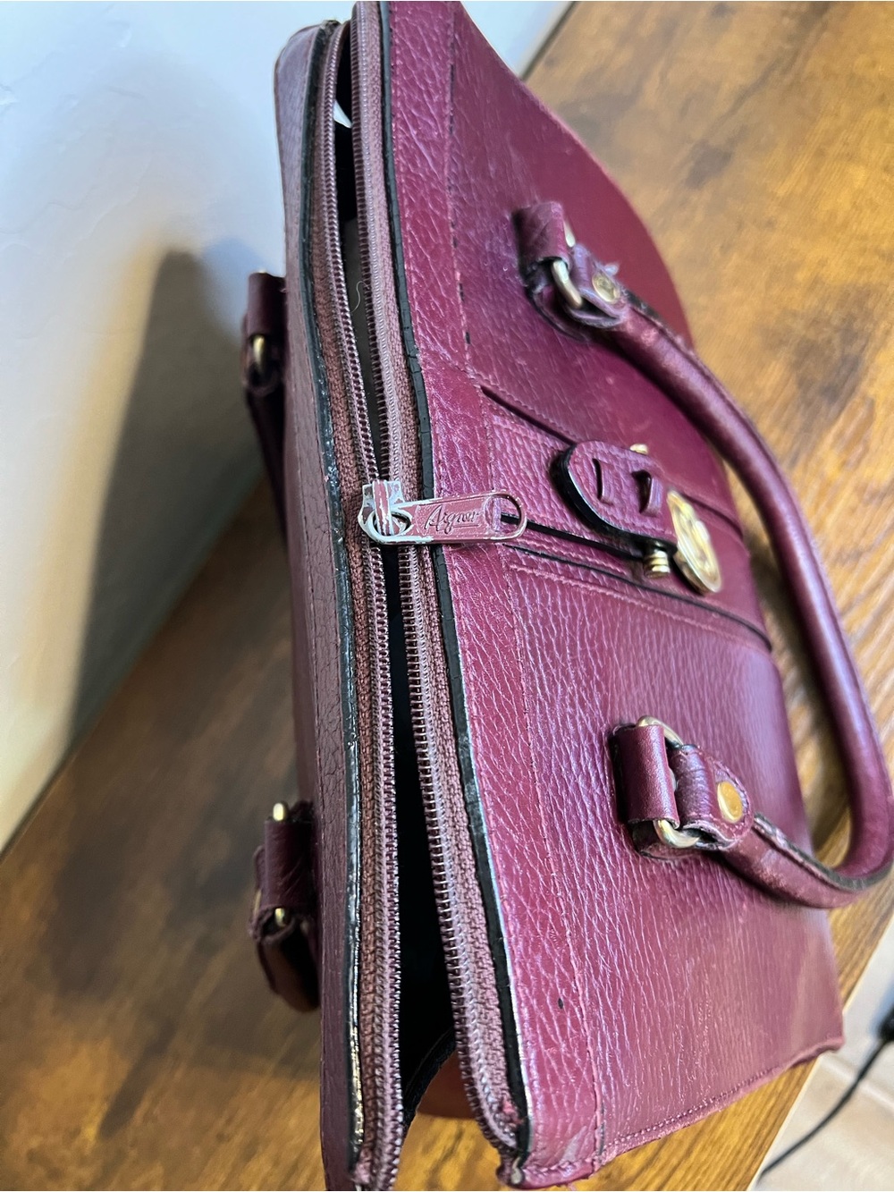 Vintage 1980’s Etienne Aigner Oxblood Leather Doctor-Style Satchel - Picture 6 of 9